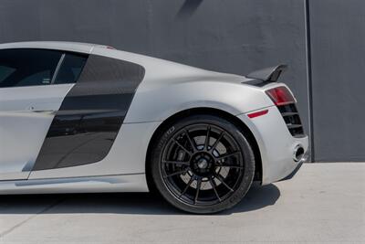 2011 Audi R8 5.2 quattro   - Photo 16 - Tustin, CA 92780