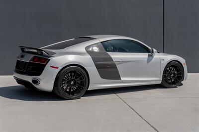 2011 Audi R8 5.2 quattro   - Photo 6 - Tustin, CA 92780