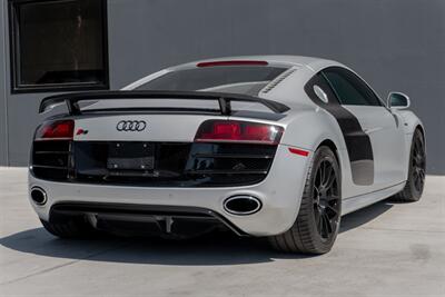 2011 Audi R8 5.2 quattro   - Photo 8 - Tustin, CA 92780