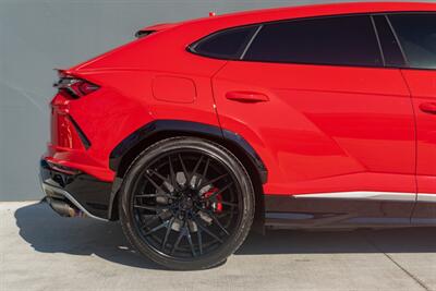 2019 Lamborghini Urus   - Photo 18 - Tustin, CA 92780