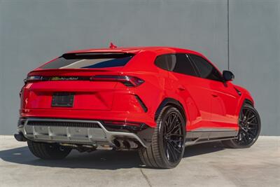 2019 Lamborghini Urus   - Photo 5 - Tustin, CA 92780