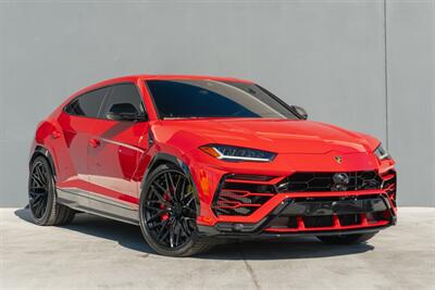 2019 Lamborghini Urus  