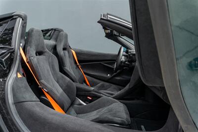 2024 McLaren 750S Spider   - Photo 12 - Tustin, CA 92780