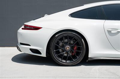 2018 Porsche 911 Carrera GTS   - Photo 30 - Tustin, CA 92780