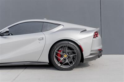 2018 Ferrari 812 Superfast   - Photo 17 - Tustin, CA 92780