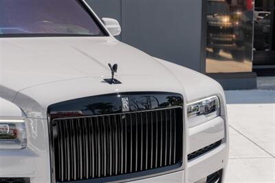 2022 Rolls-Royce Cullinan   - Photo 33 - Tustin, CA 92780