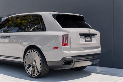 2022 Rolls-Royce Cullinan   - Photo 22 - Tustin, CA 92780