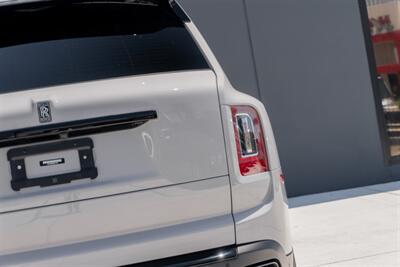 2022 Rolls-Royce Cullinan   - Photo 44 - Tustin, CA 92780