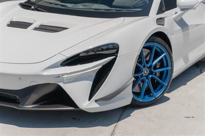 2023 McLaren Artura   - Photo 28 - Tustin, CA 92780