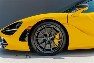 2023 McLaren 720S Spider   - Photo 18 - Tustin, CA 92780