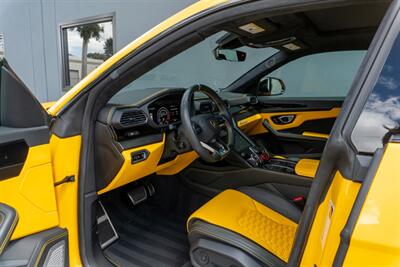 2021 Lamborghini Urus   - Photo 9 - Tustin, CA 92780