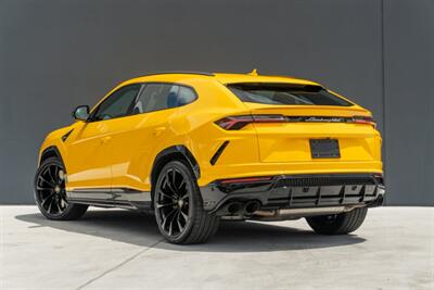 2021 Lamborghini Urus   - Photo 6 - Tustin, CA 92780