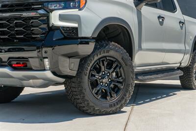 2025 Chevrolet Silverado 1500 ZR2   - Photo 22 - Tustin, CA 92780