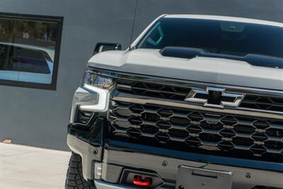 2025 Chevrolet Silverado 1500 ZR2   - Photo 25 - Tustin, CA 92780