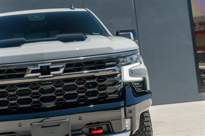 2025 Chevrolet Silverado 1500 ZR2   - Photo 24 - Tustin, CA 92780