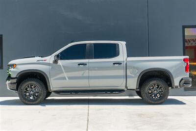 2025 Chevrolet Silverado 1500 ZR2   - Photo 4 - Tustin, CA 92780