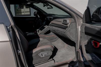 2023 Lamborghini Urus Performante   - Photo 43 - Tustin, CA 92780