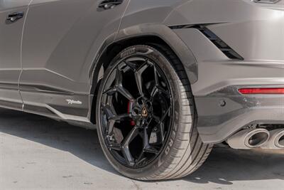 2023 Lamborghini Urus Performante   - Photo 38 - Tustin, CA 92780