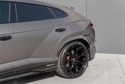 2023 Lamborghini Urus Performante   - Photo 21 - Tustin, CA 92780
