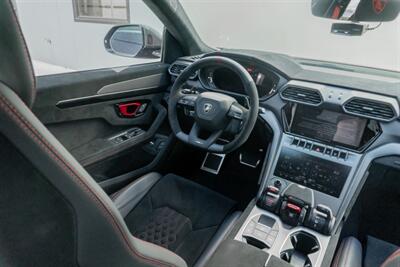 2023 Lamborghini Urus Performante   - Photo 44 - Tustin, CA 92780
