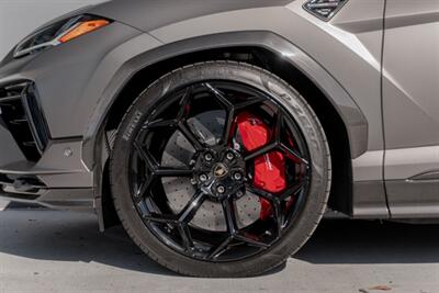 2023 Lamborghini Urus Performante   - Photo 17 - Tustin, CA 92780
