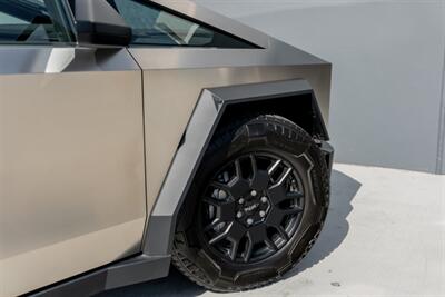 2024 Tesla Cybertruck All-Wheel Drive   - Photo 46 - Tustin, CA 92780