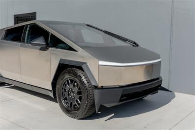 2024 Tesla Cybertruck All-Wheel Drive   - Photo 42 - Tustin, CA 92780