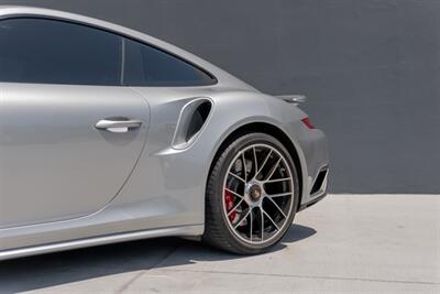 2017 Porsche 911 Turbo   - Photo 20 - Tustin, CA 92780