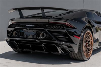 2022 Lamborghini Huracan EVO   - Photo 62 - Tustin, CA 92780