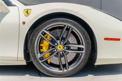 2016 Ferrari 488 Spider   - Photo 32 - Tustin, CA 92780