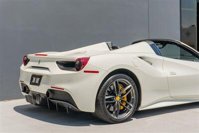 2016 Ferrari 488 Spider   - Photo 33 - Tustin, CA 92780