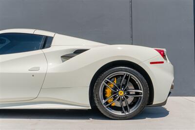 2016 Ferrari 488 Spider   - Photo 12 - Tustin, CA 92780