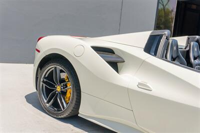 2016 Ferrari 488 Spider   - Photo 28 - Tustin, CA 92780