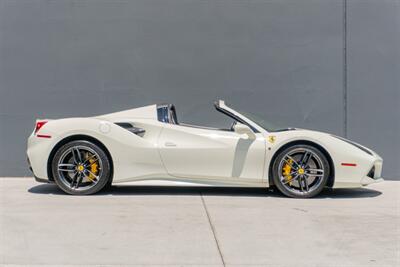 2016 Ferrari 488 Spider   - Photo 5 - Tustin, CA 92780
