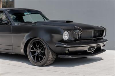 1965 Ford Mustang Fastback   - Photo 23 - Tustin, CA 92780