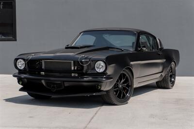 1965 Ford Mustang Fastback   - Photo 4 - Tustin, CA 92780