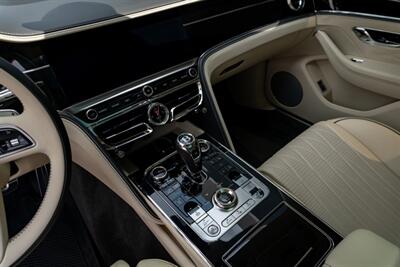 2021 Bentley Flying Spur W12   - Photo 15 - Tustin, CA 92780