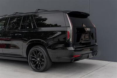 2021 Cadillac Escalade ESV Sport Platinum   - Photo 15 - Tustin, CA 92780