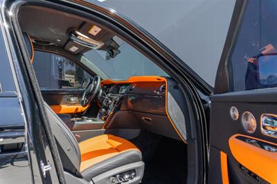2022 Rolls-Royce Black Badge Cullinan   - Photo 49 - Tustin, CA 92780