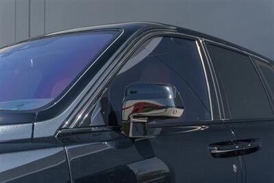 2022 Rolls-Royce Black Badge Cullinan   - Photo 26 - Tustin, CA 92780