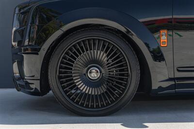2022 Rolls-Royce Black Badge Cullinan   - Photo 15 - Tustin, CA 92780