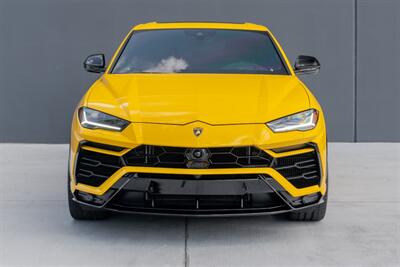 2022 Lamborghini Urus  