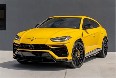 2022 Lamborghini Urus   - Photo 3 - Tustin, CA 92780