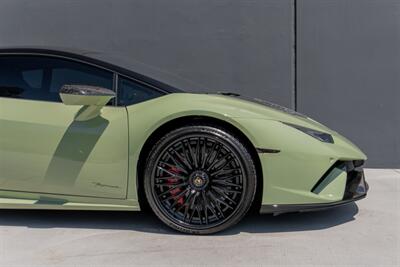 2019 Lamborghini Huracan LP 640-4 Performante   - Photo 18 - Tustin, CA 92780