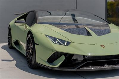 2019 Lamborghini Huracan LP 640-4 Performante   - Photo 38 - Tustin, CA 92780