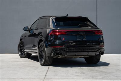 2022 Audi RS Q8 4.0T quattro   - Photo 8 - Tustin, CA 92780