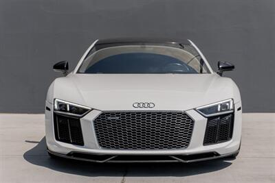 2017 Audi R8 5.2 quattro V10   - Photo 2 - Tustin, CA 92780