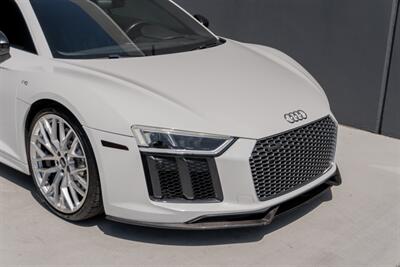 2017 Audi R8 5.2 quattro V10   - Photo 16 - Tustin, CA 92780