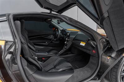 2020 McLaren 720S Performance   - Photo 18 - Tustin, CA 92780