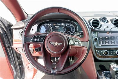 2020 Bentley Bentayga V8   - Photo 57 - Tustin, CA 92780